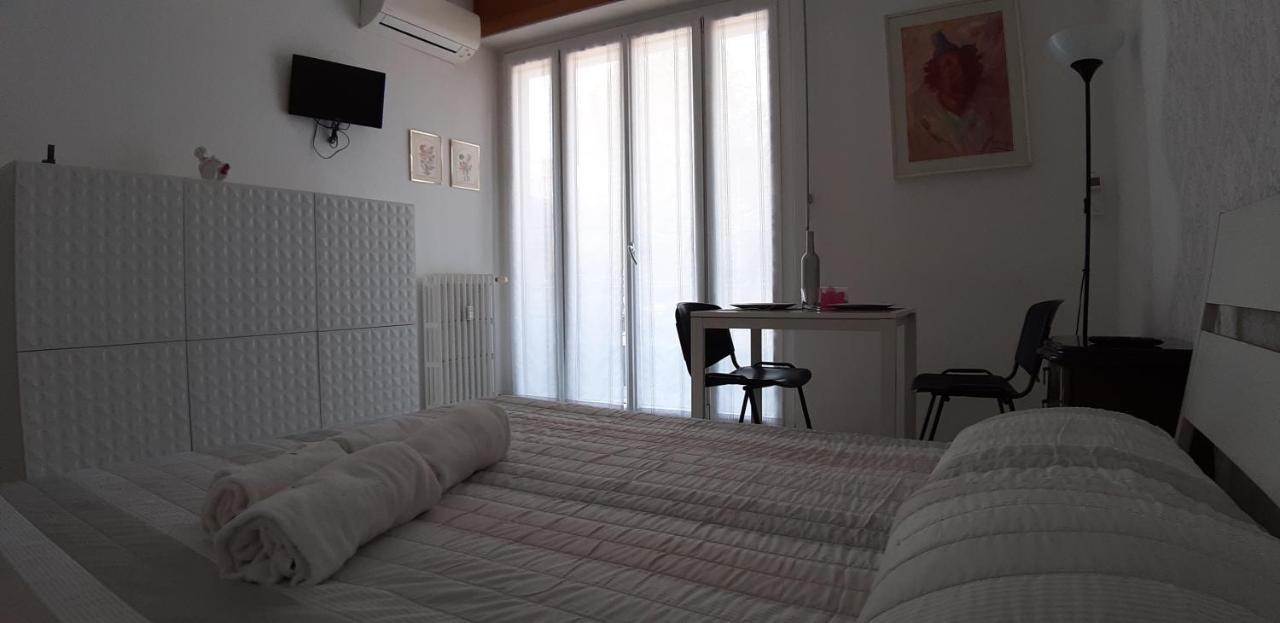 Manzoni Residence Como Eksteriør billede